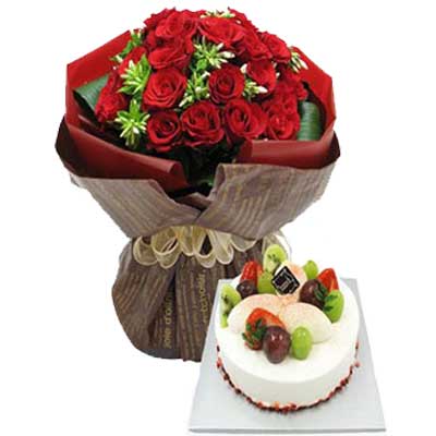 A Cake + Roses In Bouquet
