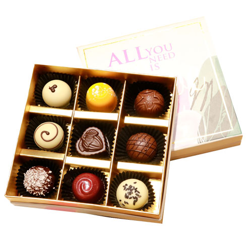 Box of 9 Chocolate Truffle