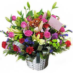 Mix Lilies in Basket