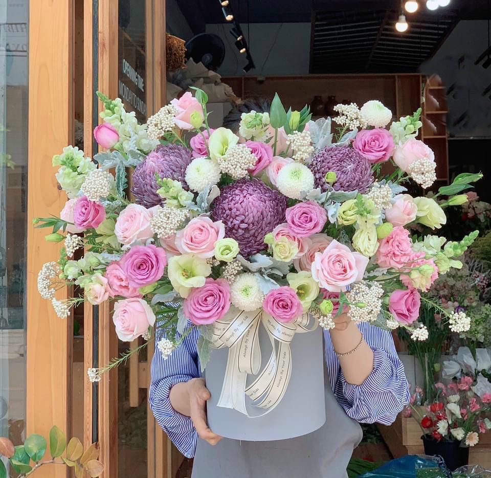 Birthday flower basket